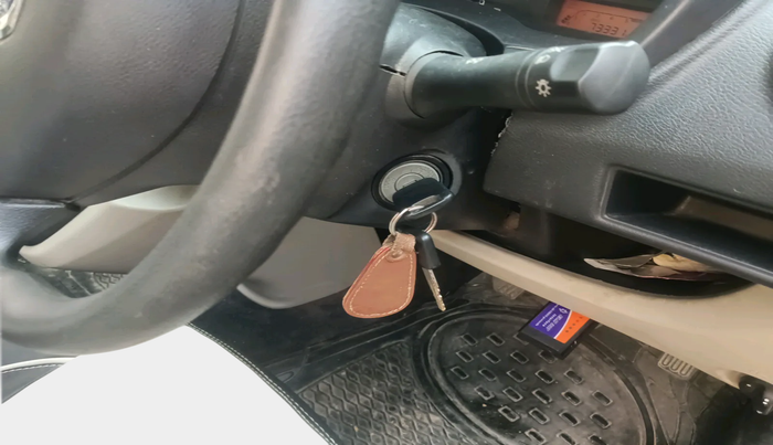 2017 Datsun Go T, Petrol, Manual, 98,625 km, interior