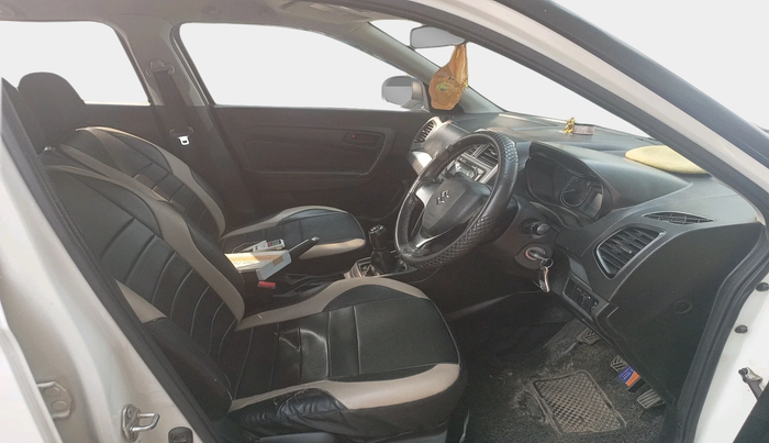 2018 Maruti Vitara Brezza VDI, Diesel, Manual, 1,48,991 km, interior