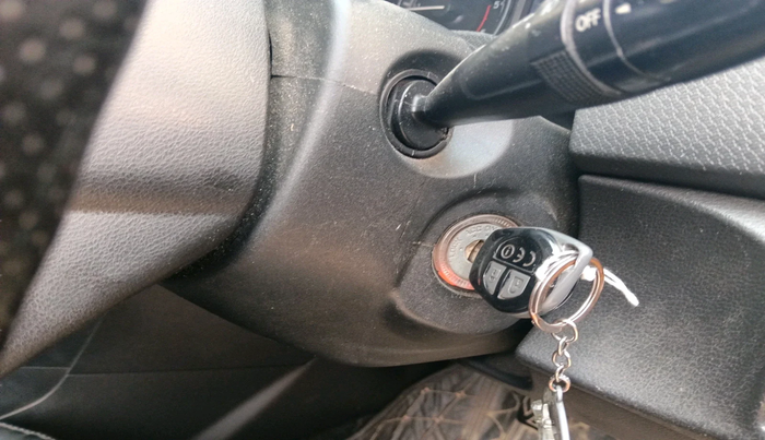 2016 Maruti Vitara Brezza ZDI, Diesel, Manual, 1,78,502 km, interior