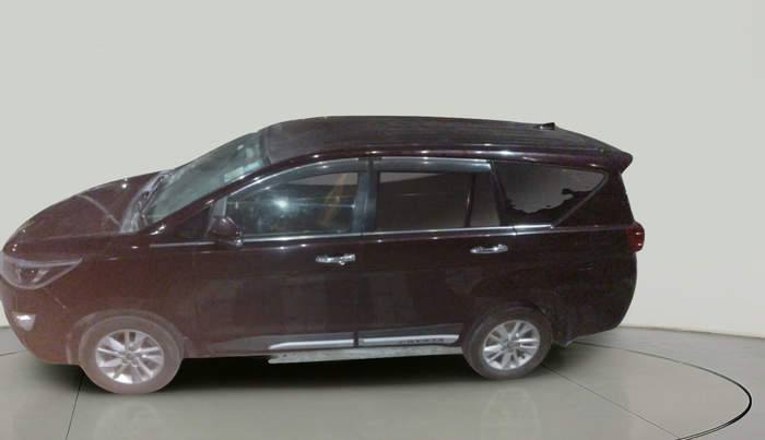 2017 Toyota Innova Crysta 2.4 VX 7 STR, Diesel, Manual, 1,61,642 km, exterior