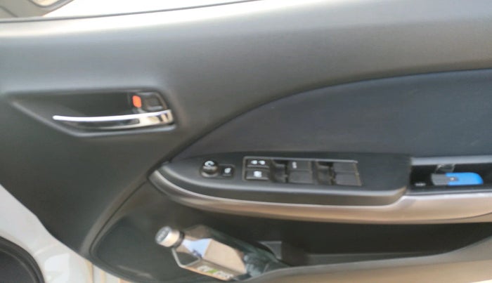 2020 Toyota Glanza G, Petrol, Manual, 60,452 km, interior