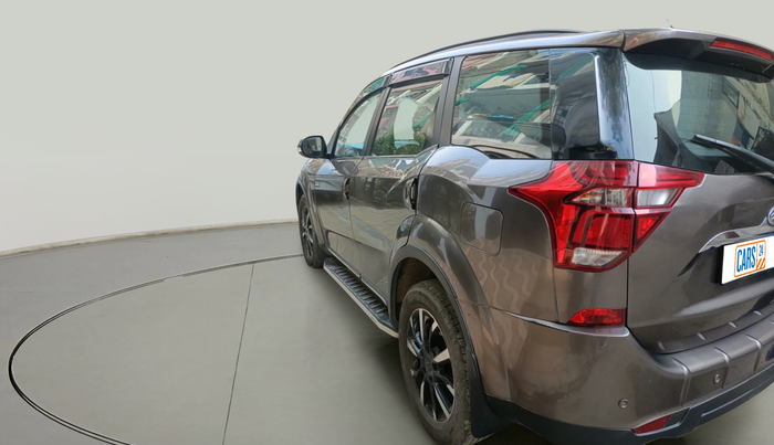 2019 Mahindra XUV500 W11 AT, Diesel, Automatic, 56,330 km, exterior