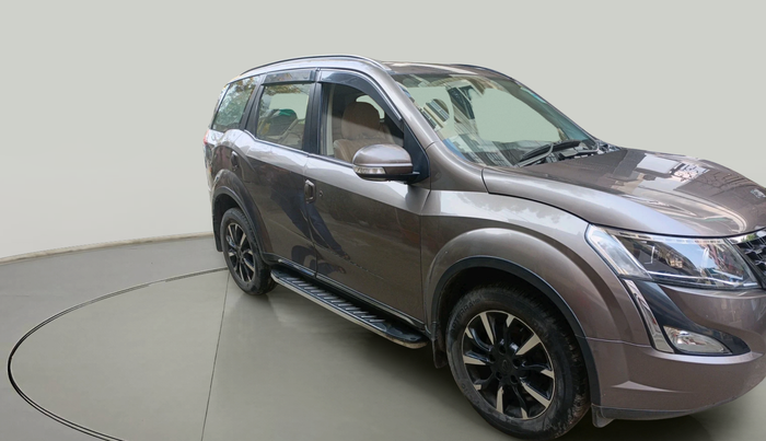 2019 Mahindra XUV500 W11 AT, Diesel, Automatic, 56,330 km, exterior