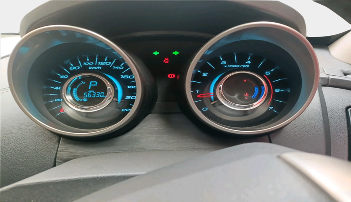 2019 Mahindra XUV500 W11 AT, Diesel, Automatic, 56,330 km, interior