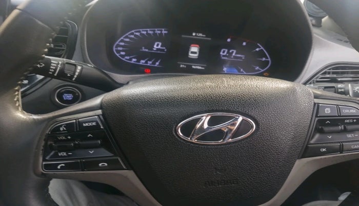 2022 Hyundai Verna SX (O) 1.5 CRDI, Diesel, Manual, 96,987 km, interior