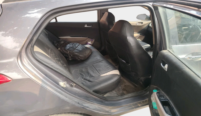 2013 Hyundai Grand i10 SPORTZ 1.2 KAPPA VTVT, Petrol, Manual, 99,094 km, interior