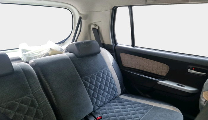 2013 Maruti Wagon R 1.0 VXI, Petrol, Manual, 80,186 km, interior