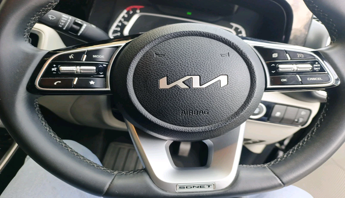 2021 KIA SONET HTX 1.0 IMT, Petrol, Manual, 54,000 km, interior