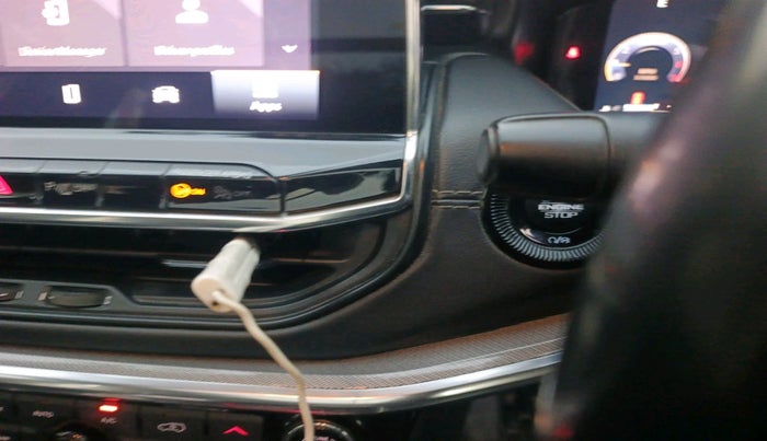 2021 Jeep Compass MODEL S (O) 1.4 PETROL DCT, Petrol, Automatic, 99,213 km, interior