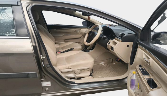 2018 Maruti Ciaz ALPHA  AT 1.5 SHVS PETROL, Petrol, Automatic, 63,279 km, interior