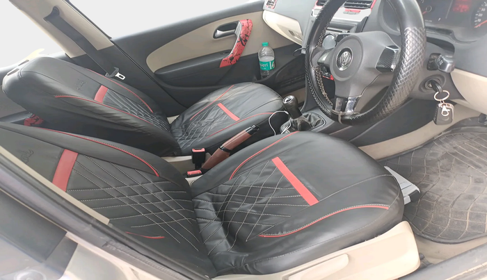 2011 Volkswagen Polo COMFORTLINE 1.2L PETROL, Petrol, Manual, 1,41,656 km, interior