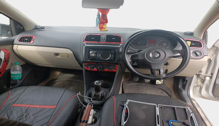 2011 Volkswagen Polo COMFORTLINE 1.2L PETROL, Petrol, Manual, 1,41,656 km, interior