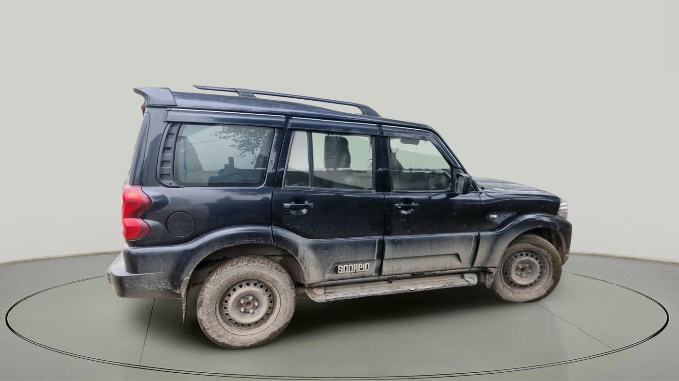 2021 Mahindra Scorpio S5, Diesel, Manual, 75,923 km, exterior
