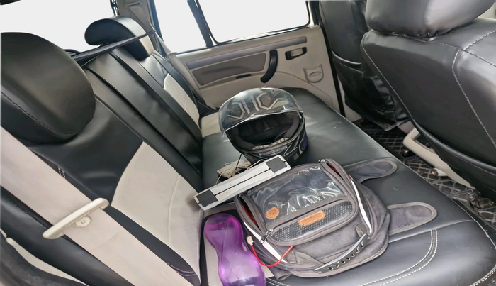 2021 Mahindra Scorpio S5, Diesel, Manual, 75,923 km, interior