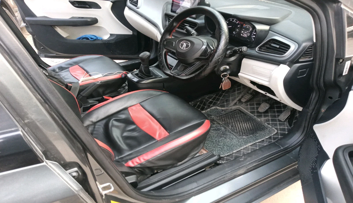 2022 Tata ALTROZ XE PETROL, Petrol, Manual, 51,248 km, interior