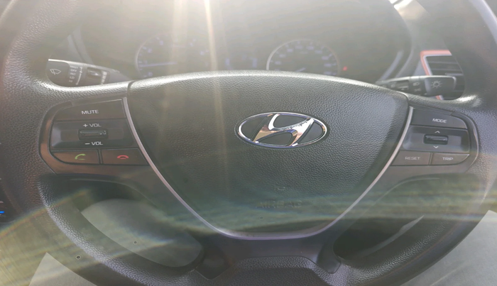 2017 Hyundai Elite i20 ASTA 1.2 DUAL TONE, Petrol, Manual, 1,13,334 km, interior