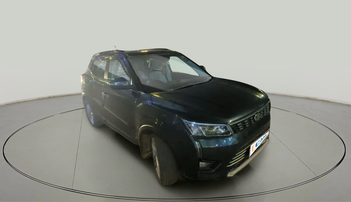 2021 Mahindra XUV300 W8 1.2 PETROL, Petrol, Manual, 50,555 km, exterior