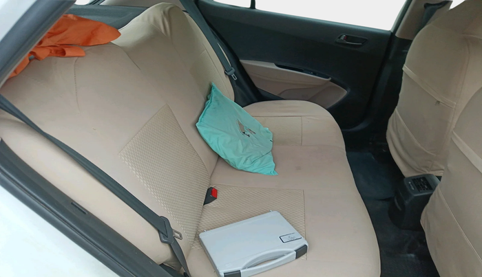 2014 Hyundai Grand i10 MAGNA 1.2 KAPPA VTVT, Petrol, Manual, 11,495 km, interior