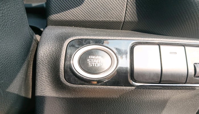 2023 KIA SONET GTX PLUS 1.5 AT, Diesel, Automatic, 55,908 km, interior