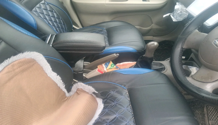 2016 Renault Pulse RXL PETROL, Petrol, Manual, 1,60,409 km, interior