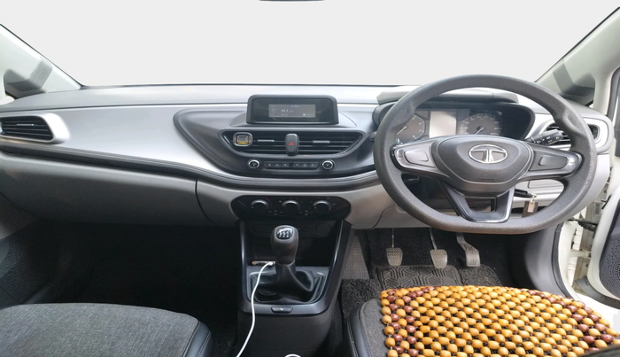 2021 Tata ALTROZ XE PETROL, Petrol, Manual, 79,904 km, interior