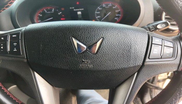 2022 Mahindra Thar LX HT PETROL 4WD MT, Petrol, Manual, 42,642 km, interior