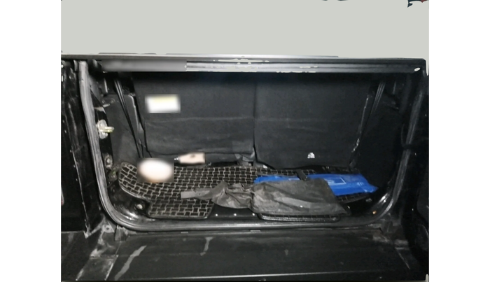 2025 Mahindra Thar LX P 2WD AT HT, Petrol, Automatic, 38,415 km, exterior