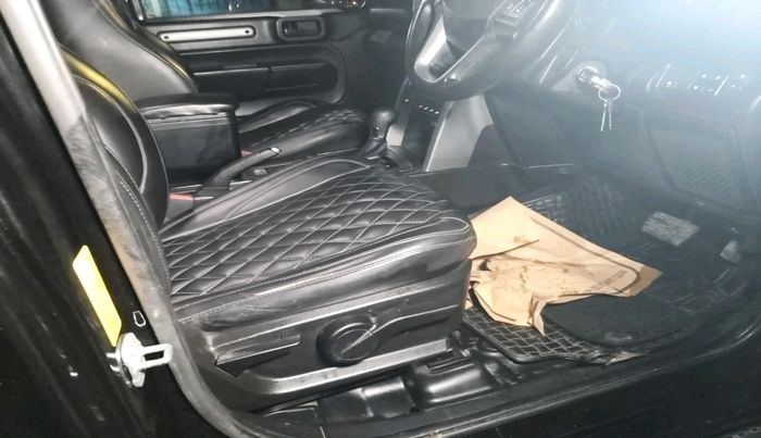 2025 Mahindra Thar LX P 2WD AT HT, Petrol, Automatic, 38,415 km, interior