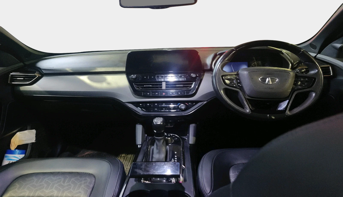 2021 Tata Harrier XZA PLUS 2.0L, Diesel, Automatic, 99,875 km, interior