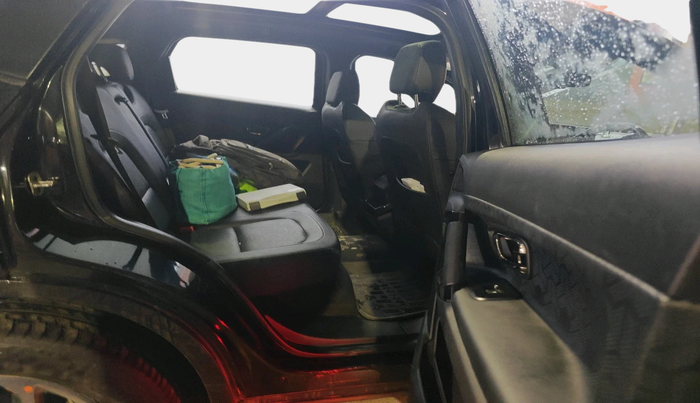 2021 Tata Harrier XZA PLUS 2.0L, Diesel, Automatic, 99,875 km, interior