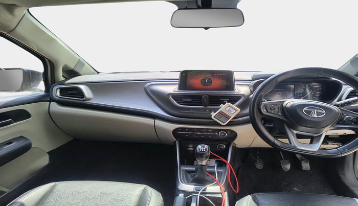 2022 Tata ALTROZ XZ PETROL, Petrol, Manual, 44,326 km, interior
