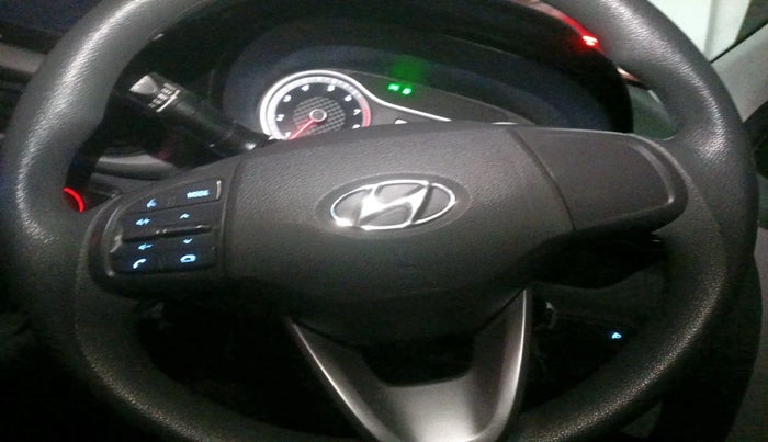 2022 Hyundai GRAND I10 NIOS SPORTZ 1.2 KAPPA VTVT, Petrol, Manual, 95,579 km, interior