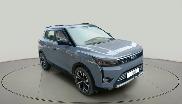 2020 Mahindra XUV300 W6 1.2 PETROL, Petrol, Manual, 88,847 km, exterior