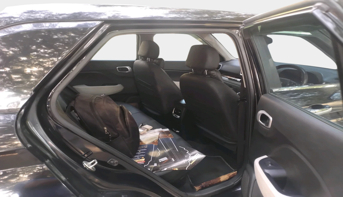 2022 Hyundai VENUE S 1.2, Petrol, Manual, 94,448 km, interior