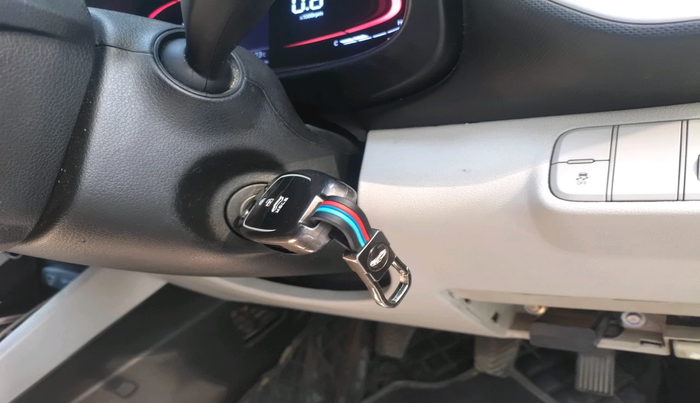 2022 Hyundai VENUE S 1.2, Petrol, Manual, 94,448 km, interior