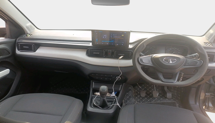 2022 Tata PUNCH PURE MT, Petrol, Manual, 21,535 km, interior