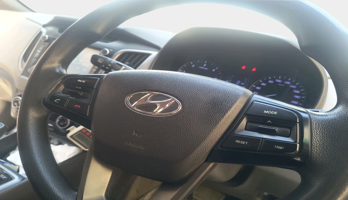 2016 Hyundai Creta SX PLUS AT 1.6 DIESEL, Diesel, Automatic, 1,25,583 km, interior