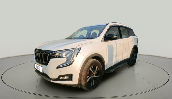 2022 Mahindra XUV700 AX 5 D MT 7 STR, Diesel, Manual, 32,193 km, exterior