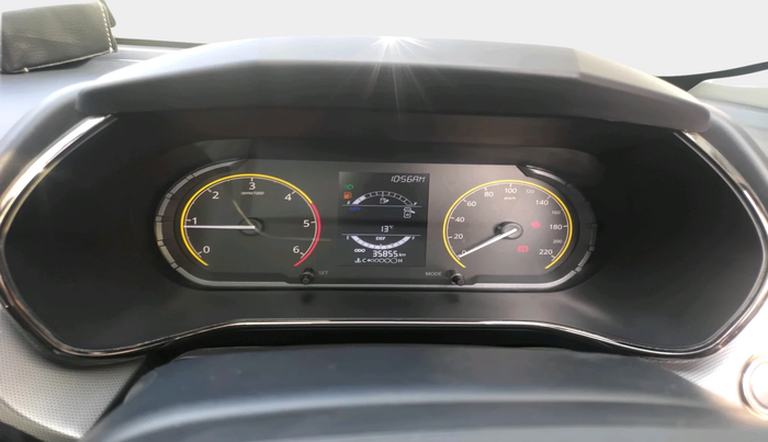 2023 Tata Harrier XT PLUS 2.0L KRYOTEC DARK EDITON, Diesel, Manual, 35,855 km, interior