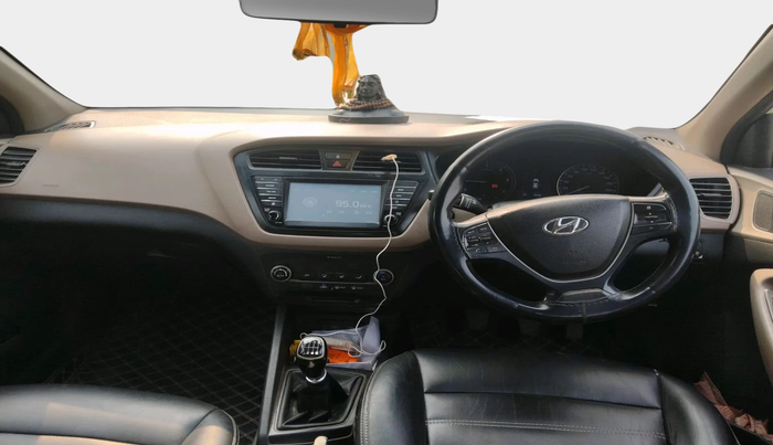 2016 Hyundai Elite i20 ASTA 1.4 CRDI, Diesel, Manual, 2,34,853 km, interior