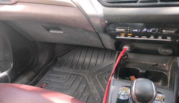 2024 Maruti FRONX DELTA PLUS 1.2L AGS, Petrol, Automatic, 14,656 km, interior