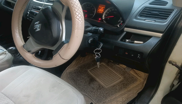 2016 Maruti Swift VXI, Petrol, Manual, 99,849 km, interior