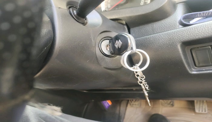 2016 Maruti Swift VDI ABS, Diesel, Manual, 93,161 km, interior