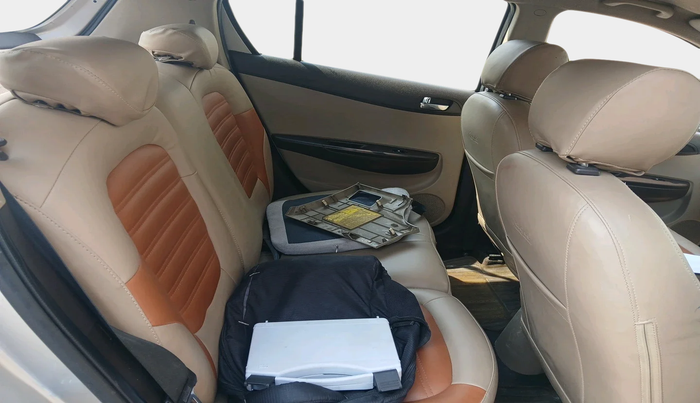 2011 Hyundai i20 SPORTZ 1.2, Petrol, Manual, 1,10,507 km, interior