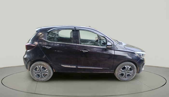 2022 Tata Tiago XZ PLUS CNG, Petrol, Manual, 1,03,883 km, exterior