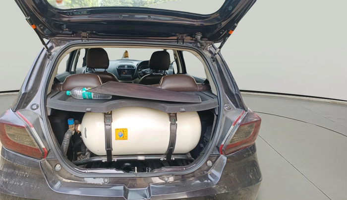 2022 Tata Tiago XZ PLUS CNG, Petrol, Manual, 1,03,883 km, exterior