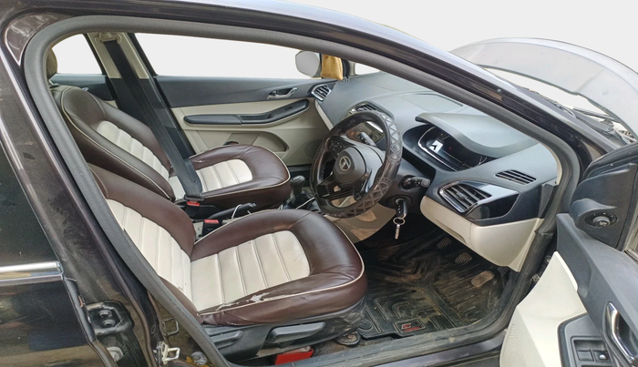 2022 Tata Tiago XZ PLUS CNG, Petrol, Manual, 1,03,883 km, interior