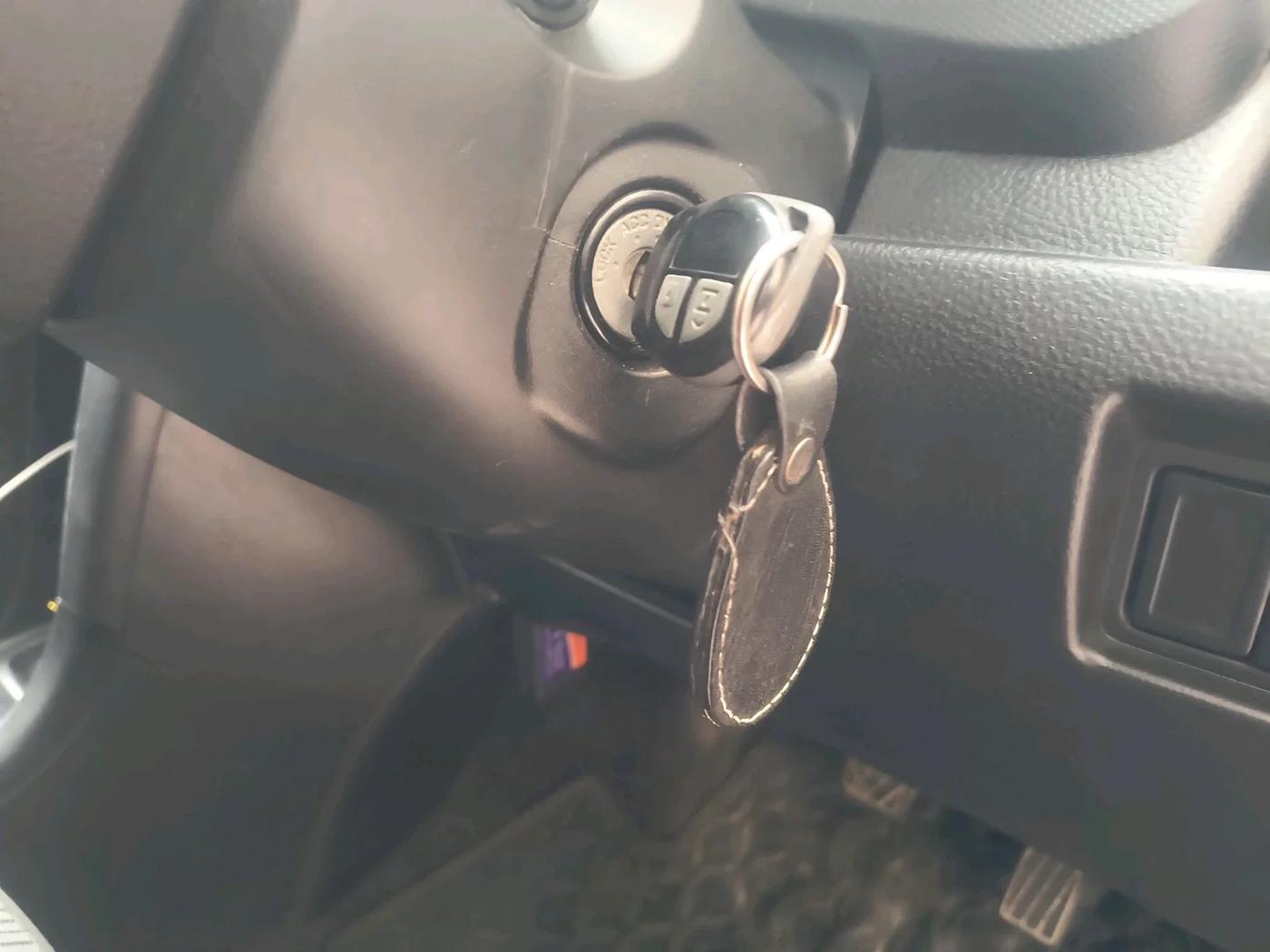 2015 Maruti Swift VXI, Petrol, Manual, 43,400 km, interior