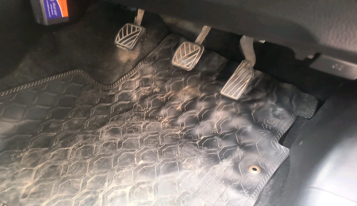 2015 Maruti Swift VXI, Petrol, Manual, 43,265 km, interior