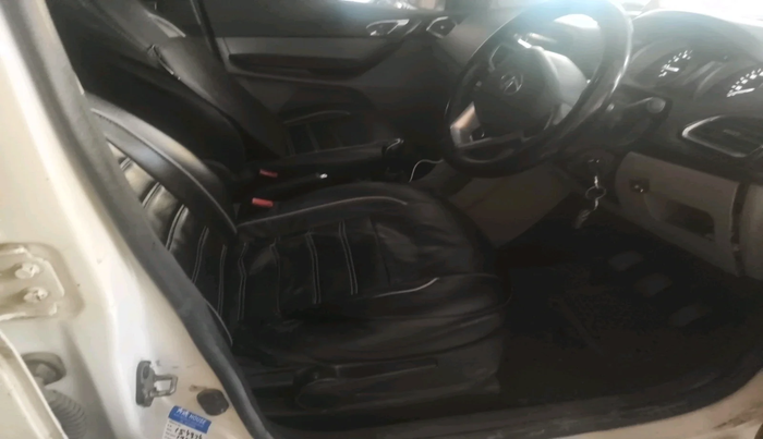 2017 Tata Tiago XZ PETROL, CNG, Manual, 1,55,791 km, interior